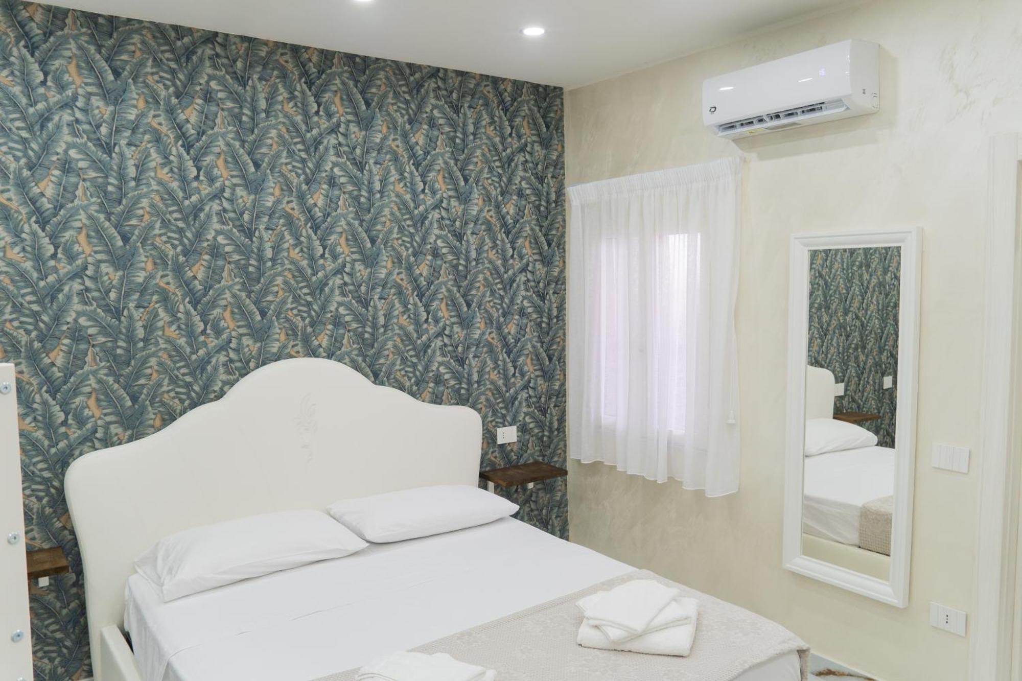 Guest house Civico 44 Naples